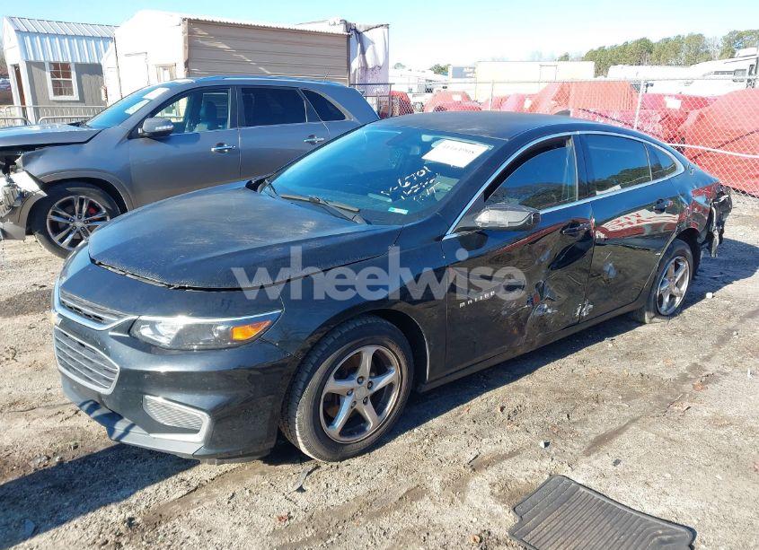 Photo 2 of 2018 Chevrolet Malibu 1LS (VIN 1G1ZB5ST3JF106701)