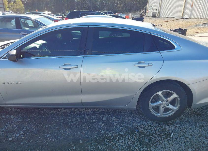 Photo 14 of 2018 Chevrolet Malibu 1LS (VIN 1G1ZB5ST3JF117214)