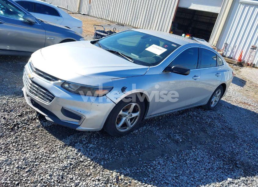 Photo 2 of 2018 Chevrolet Malibu 1LS (VIN 1G1ZB5ST3JF117214)