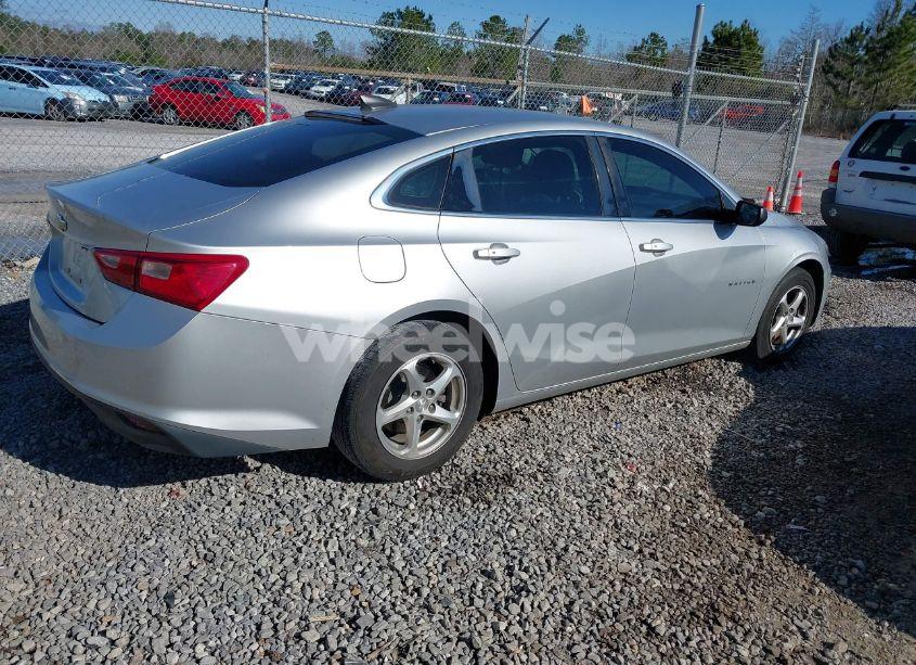 Photo 4 of 2018 Chevrolet Malibu 1LS (VIN 1G1ZB5ST3JF117214)