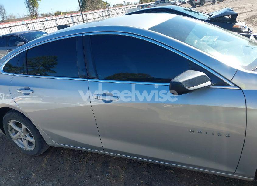 Photo 14 of 2018 Chevrolet Malibu 1LS (VIN 1G1ZB5ST3JF128486)