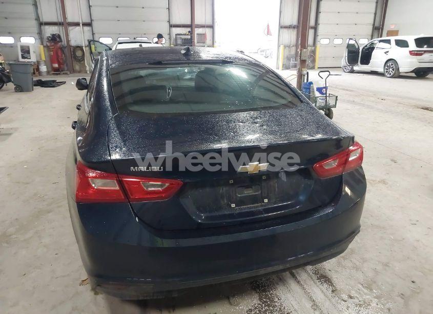 Photo 16 of 2018 Chevrolet Malibu 1LS (VIN 1G1ZB5ST3JF188994)