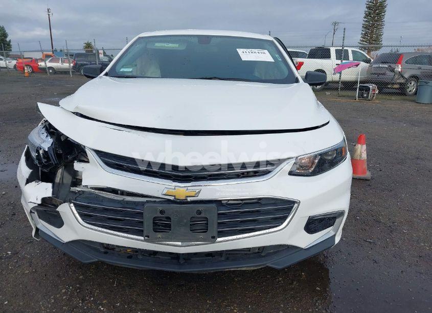Photo 12 of 2018 Chevrolet Malibu 1LS (VIN 1G1ZB5ST3JF195136)