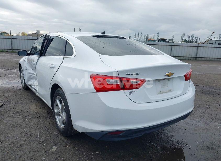 Photo 3 of 2018 Chevrolet Malibu 1LS (VIN 1G1ZB5ST3JF195136)