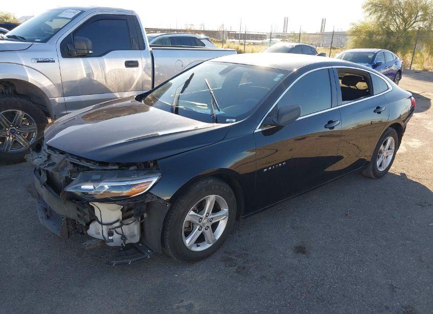 Photo 2 of 2019 Chevrolet Malibu 1LS (VIN 1G1ZB5ST3KF121202)