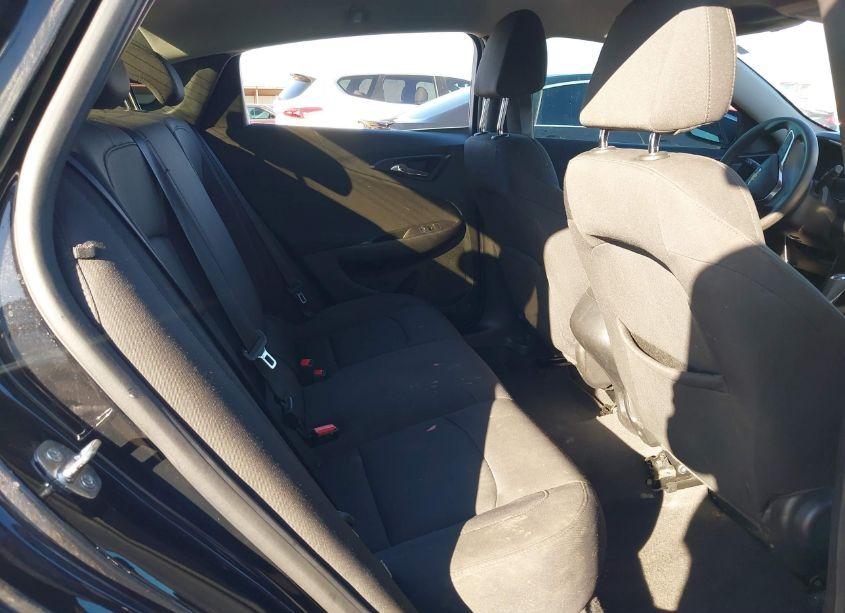 Photo 8 of 2019 Chevrolet Malibu 1LS (VIN 1G1ZB5ST3KF121202)