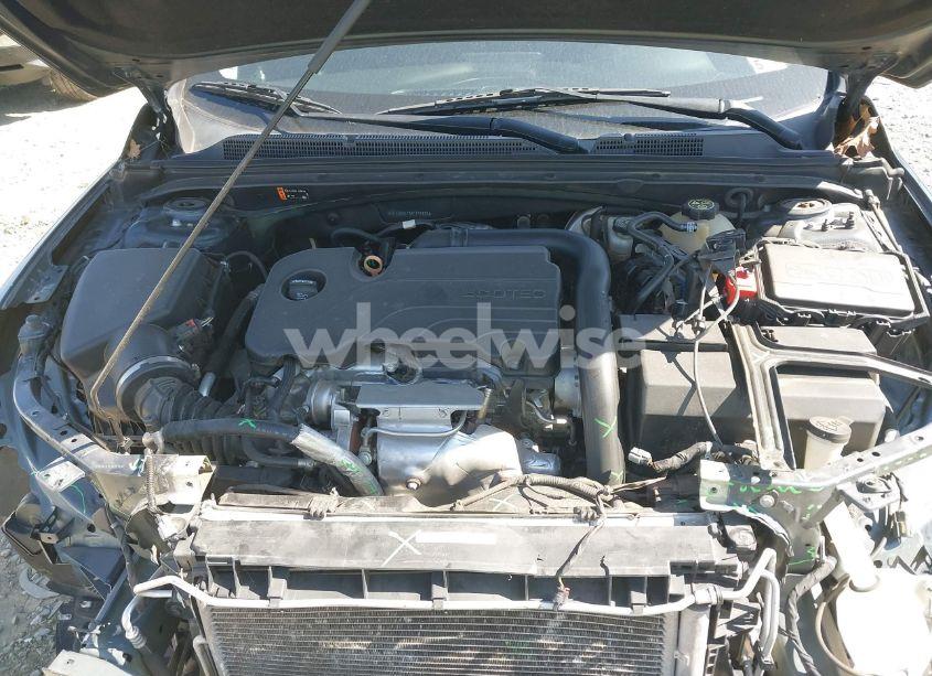 Photo 10 of 2019 Chevrolet Malibu 1LS (VIN 1G1ZB5ST3KF191816)