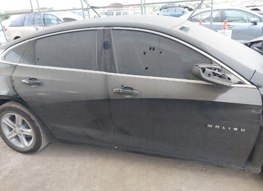 Photo 14 of 2019 Chevrolet Malibu 1LS (VIN 1G1ZB5ST3KF202233)