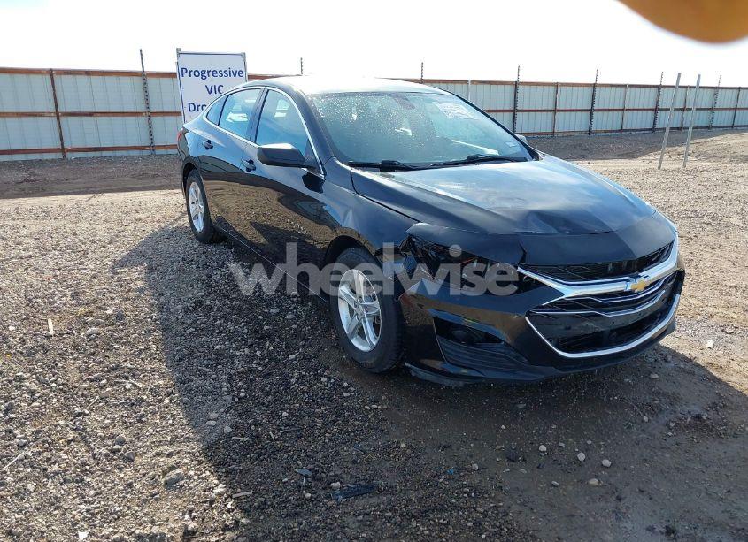 2019 Chevrolet Malibu 1LS (VIN 1G1ZB5ST3KF223826) main photo