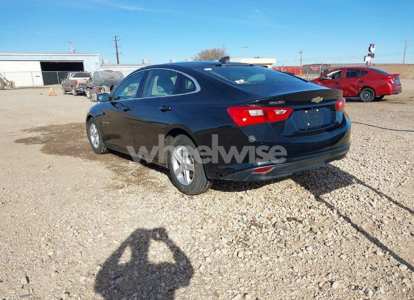Photo 3 of 2019 Chevrolet Malibu 1LS (VIN 1G1ZB5ST3KF223826)