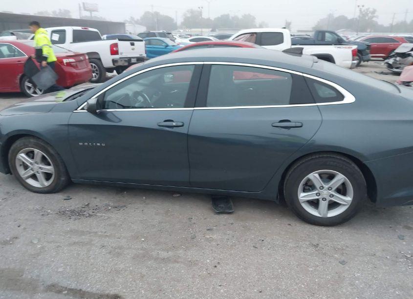 Photo 14 of 2020 Chevrolet Malibu FWD LS (VIN 1G1ZB5ST3LF151821)