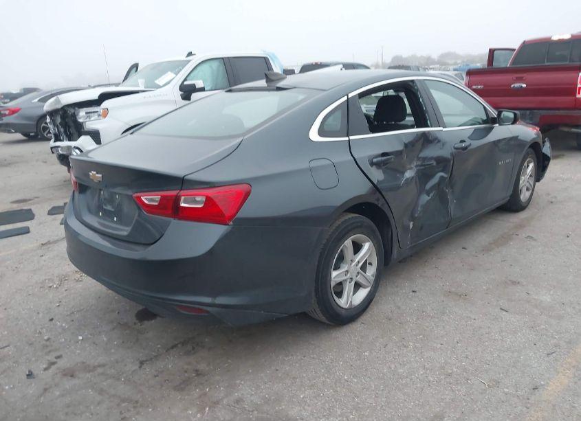 Photo 4 of 2020 Chevrolet Malibu FWD LS (VIN 1G1ZB5ST3LF151821)