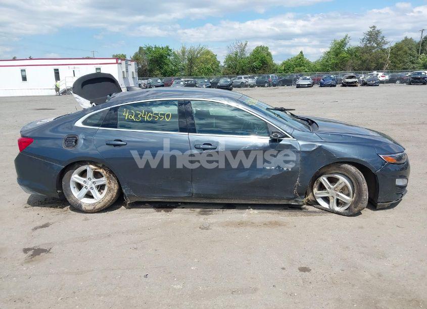 Photo 13 of 2021 Chevrolet Malibu FWD LS (VIN 1G1ZB5ST3MF060730)