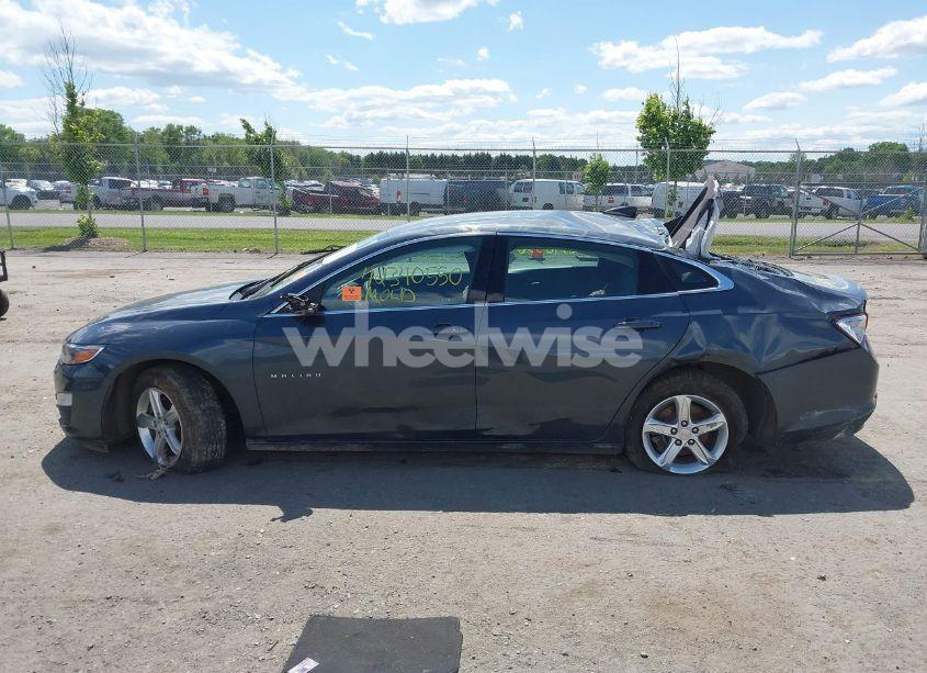 Photo 14 of 2021 Chevrolet Malibu FWD LS (VIN 1G1ZB5ST3MF060730)