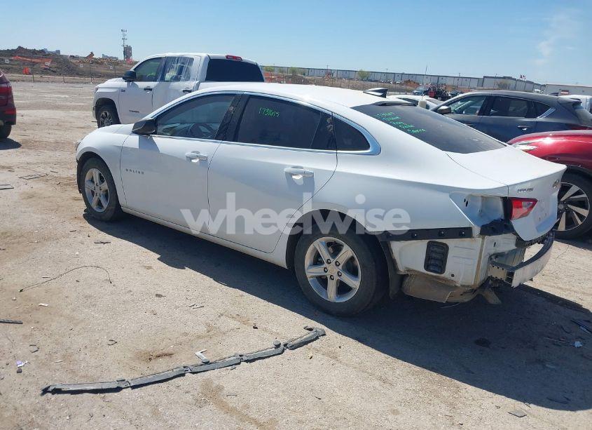 Photo 3 of 2021 Chevrolet Malibu FWD LS (VIN 1G1ZB5ST3MF089578)