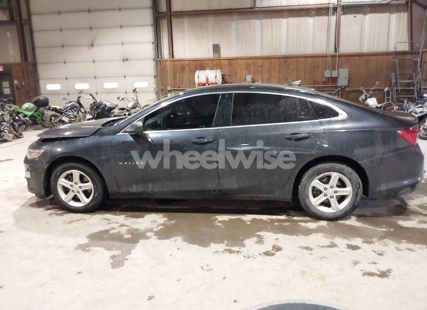 Photo 14 of 2022 Chevrolet Malibu FWD LS (VIN 1G1ZB5ST3NF186796)