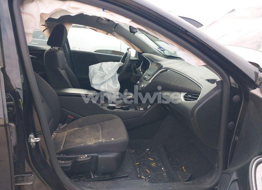 Photo 5 of 2022 Chevrolet Malibu FWD LS (VIN 1G1ZB5ST3NF189004)