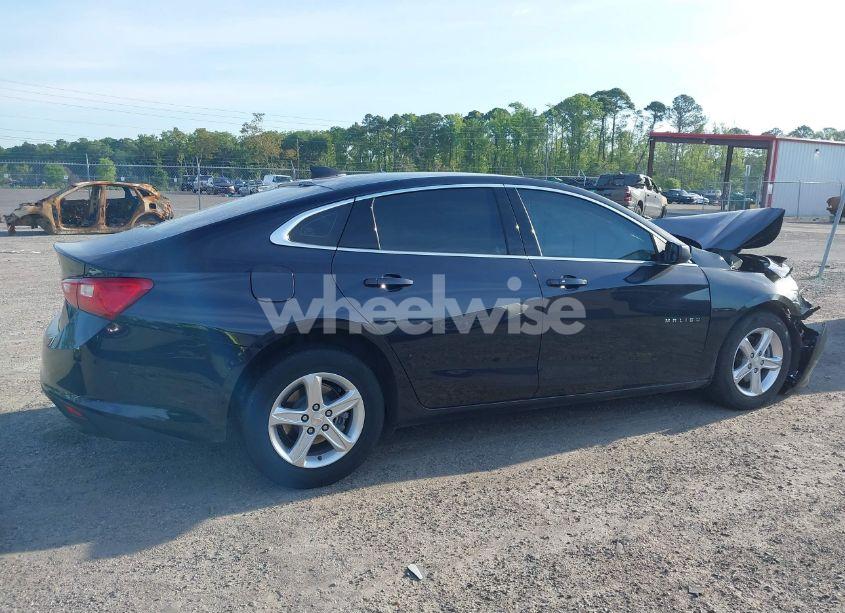 Photo 13 of 2022 Chevrolet Malibu FWD LS (VIN 1G1ZB5ST3NF209168)
