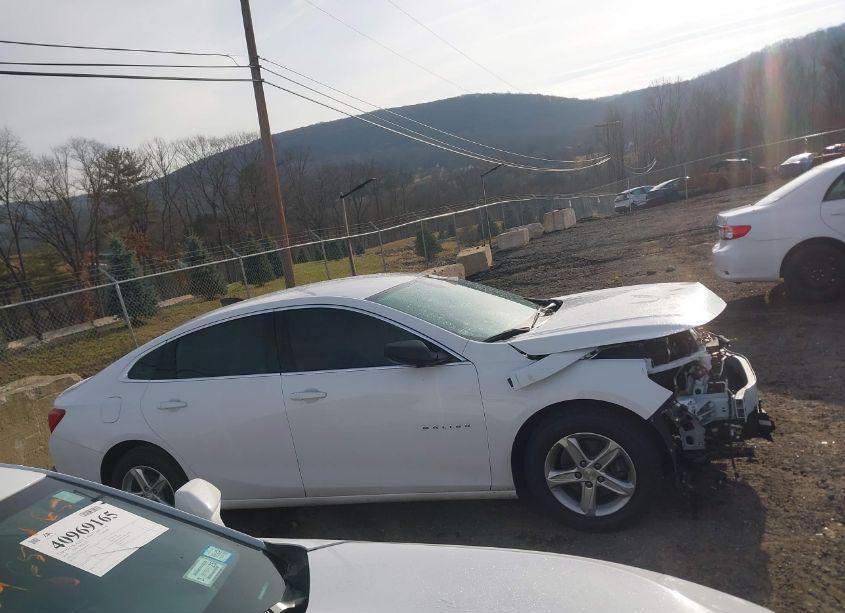 Photo 13 of 2022 Chevrolet Malibu FWD LS (VIN 1G1ZB5ST3NF211857)