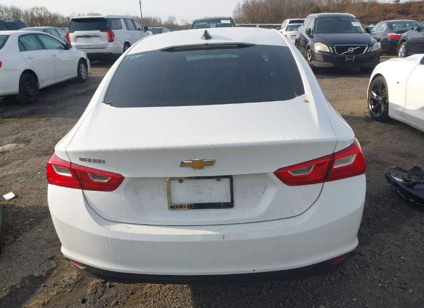 Photo 16 of 2022 Chevrolet Malibu FWD LS (VIN 1G1ZB5ST3NF211857)