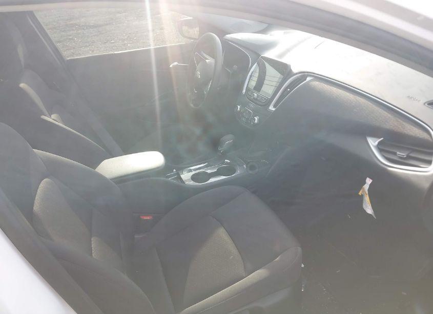 Photo 5 of 2022 Chevrolet Malibu FWD LS (VIN 1G1ZB5ST3NF211857)