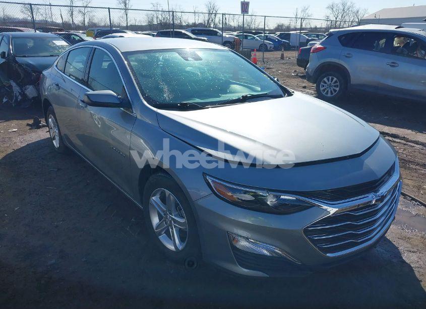 2024 Chevrolet Malibu FWD LS (VIN 1G1ZB5ST3RF103986) main photo