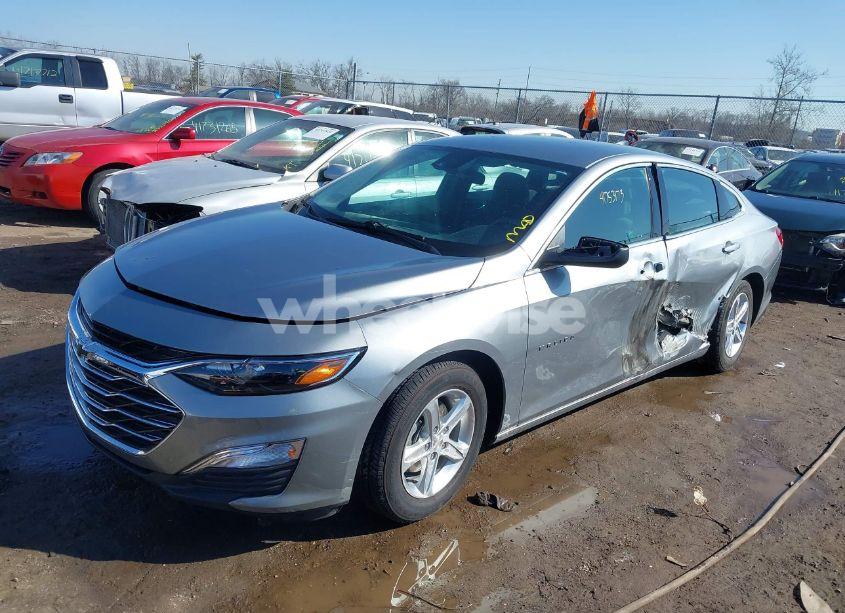 Photo 2 of 2024 Chevrolet Malibu FWD LS (VIN 1G1ZB5ST3RF103986)