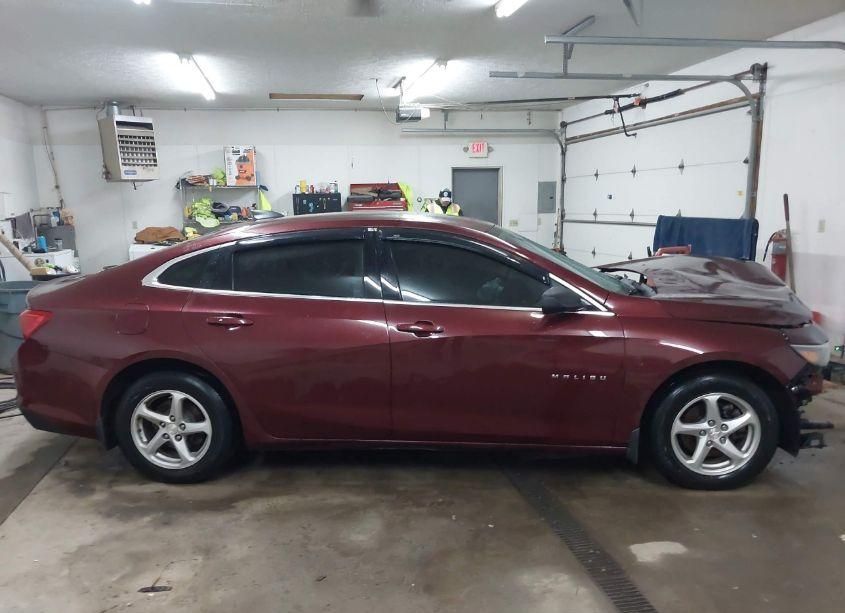 Photo 13 of 2016 Chevrolet Malibu LS (VIN 1G1ZB5ST4GF177303)