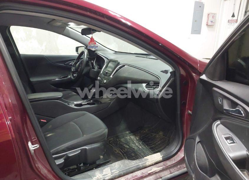 Photo 5 of 2016 Chevrolet Malibu LS (VIN 1G1ZB5ST4GF256566)