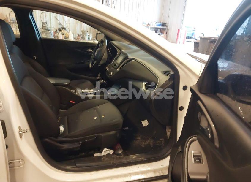 Photo 5 of 2016 Chevrolet Malibu LS (VIN 1G1ZB5ST4GF282424)