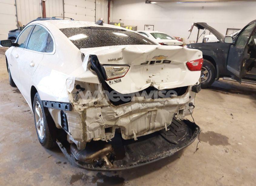 Photo 6 of 2016 Chevrolet Malibu LS (VIN 1G1ZB5ST4GF282424)