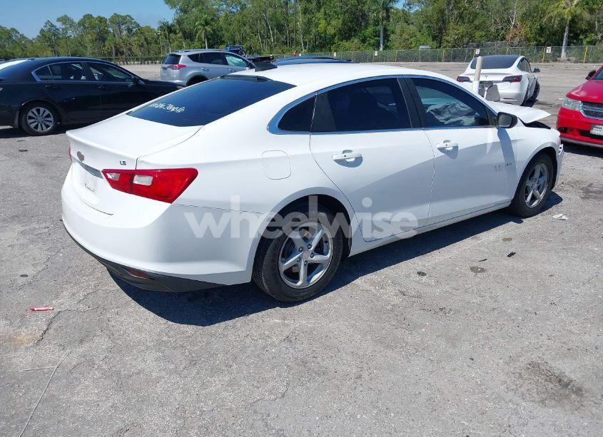 Photo 4 of 2016 Chevrolet Malibu LS (VIN 1G1ZB5ST4GF291379)