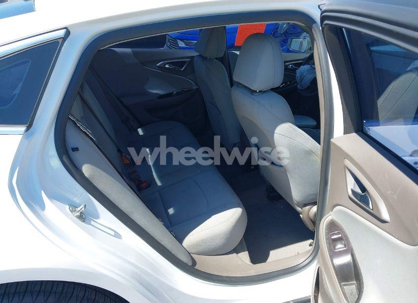 Photo 8 of 2016 Chevrolet Malibu LS (VIN 1G1ZB5ST4GF291379)