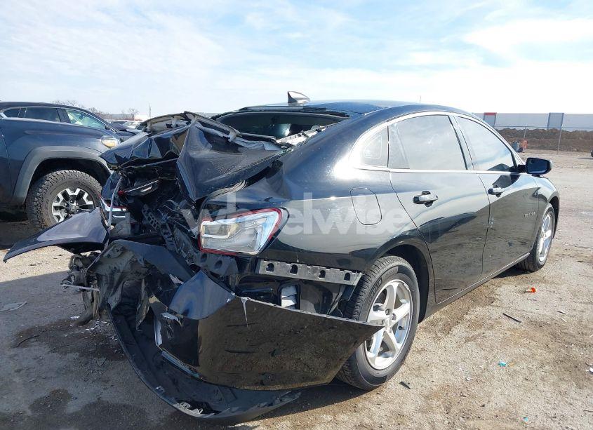 Photo 4 of 2016 Chevrolet Malibu LS (VIN 1G1ZB5ST4GF332173)