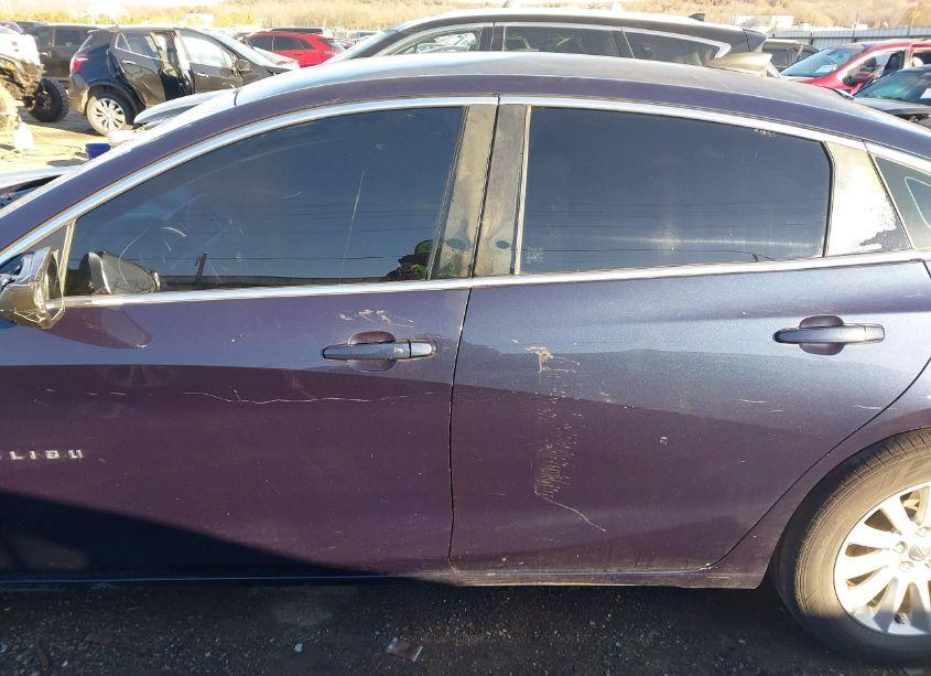 Photo 15 of 2016 Chevrolet Malibu LS (VIN 1G1ZB5ST4GF344579)