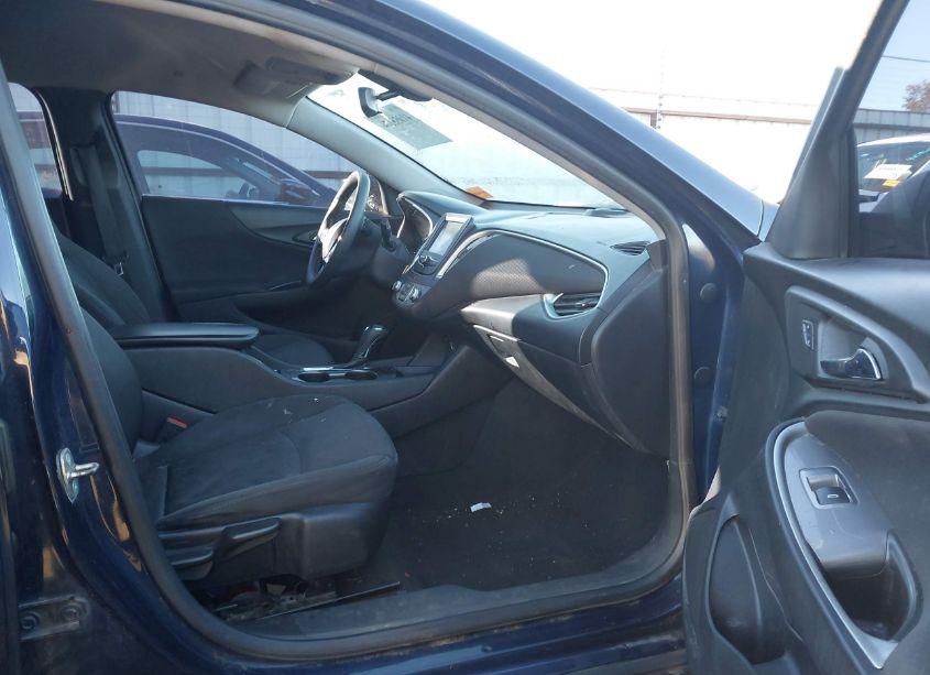 Photo 5 of 2016 Chevrolet Malibu LS (VIN 1G1ZB5ST4GF344579)