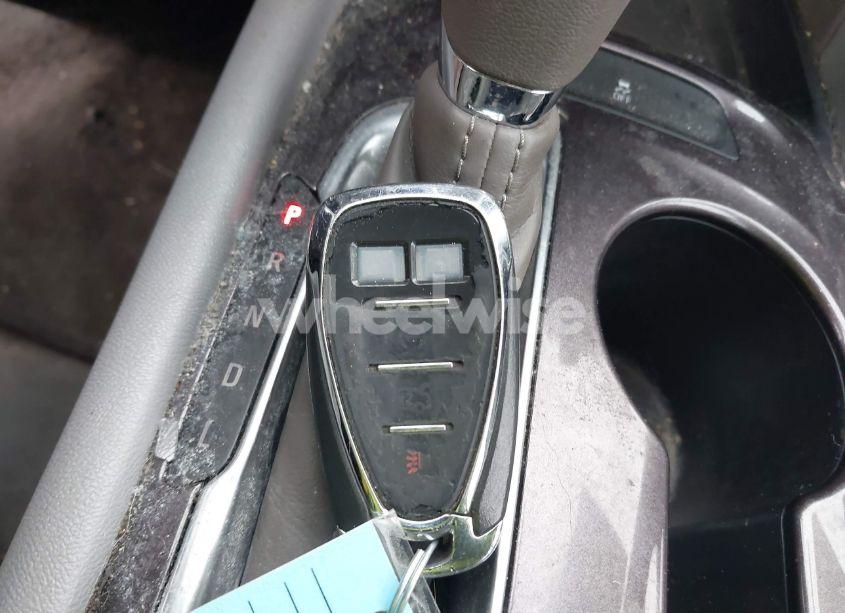 Photo 11 of 2016 Chevrolet Malibu LS (VIN 1G1ZB5ST4GF354870)