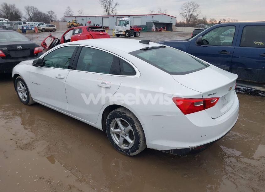 Photo 3 of 2016 Chevrolet Malibu LS (VIN 1G1ZB5ST4GF354870)