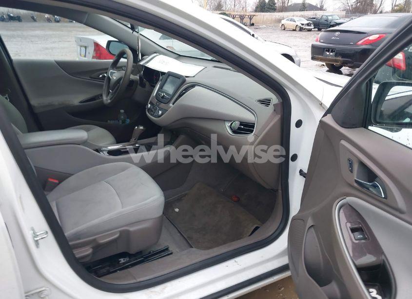 Photo 5 of 2016 Chevrolet Malibu LS (VIN 1G1ZB5ST4GF354870)