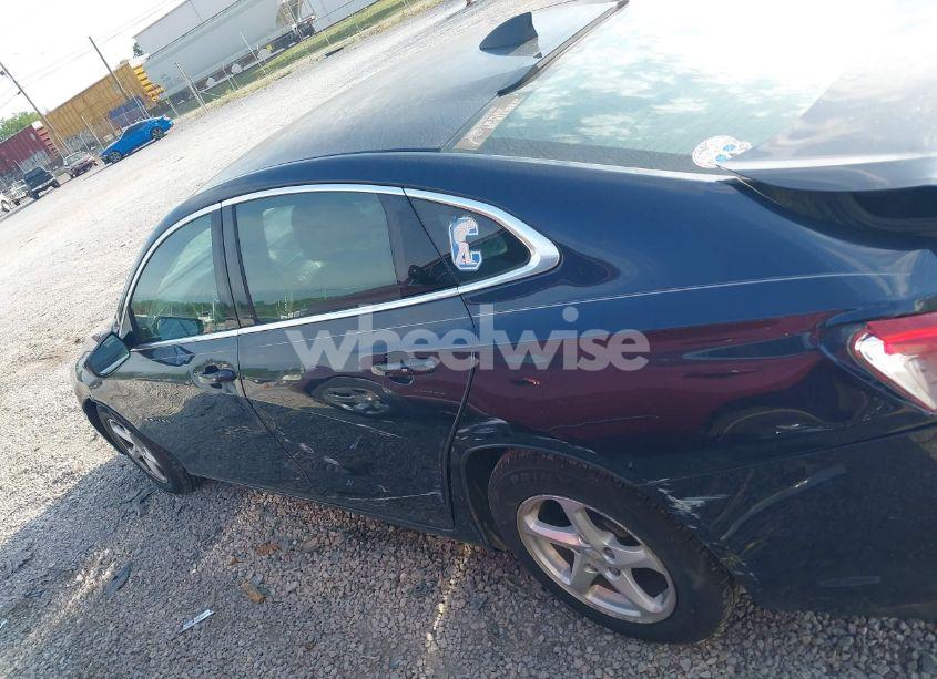 Photo 14 of 2017 Chevrolet Malibu LS (VIN 1G1ZB5ST4HF131536)