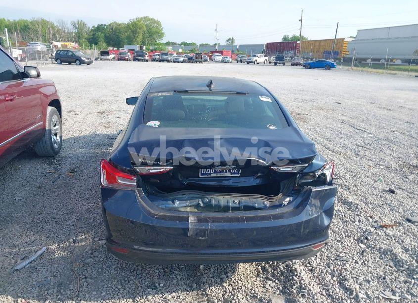 Photo 16 of 2017 Chevrolet Malibu LS (VIN 1G1ZB5ST4HF131536)