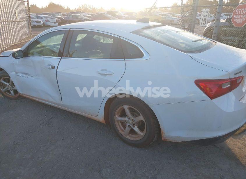 Photo 3 of 2017 Chevrolet Malibu LS (VIN 1G1ZB5ST4HF137188)