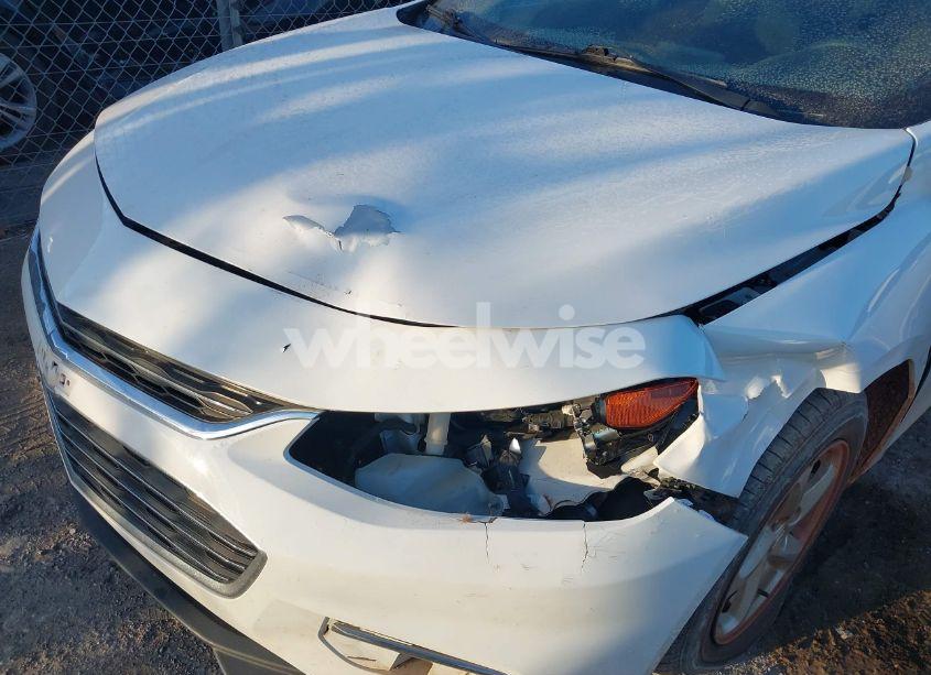 Photo 6 of 2017 Chevrolet Malibu LS (VIN 1G1ZB5ST4HF137188)