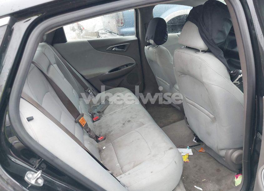 Photo 8 of 2017 Chevrolet Malibu LS (VIN 1G1ZB5ST4HF175939)