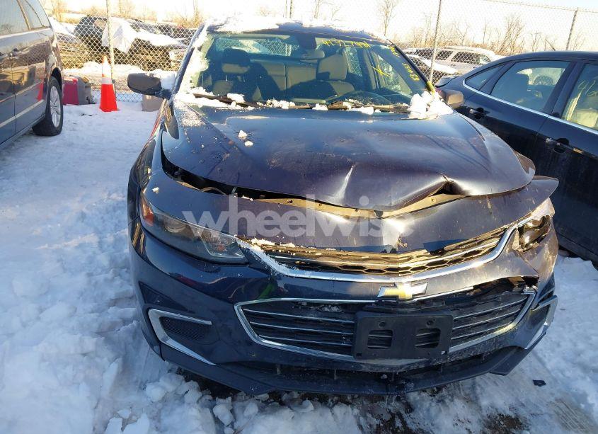 Photo 6 of 2017 Chevrolet Malibu LS (VIN 1G1ZB5ST4HF211600)