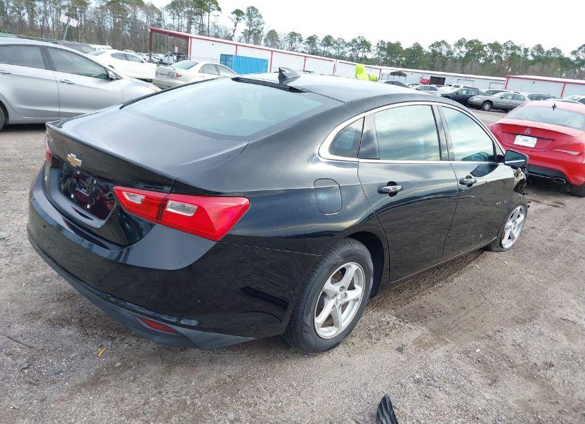 Photo 4 of 2017 Chevrolet Malibu LS (VIN 1G1ZB5ST4HF268573)