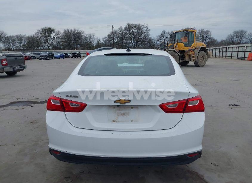 Photo 17 of 2018 Chevrolet Malibu 1LS (VIN 1G1ZB5ST4JF150464)