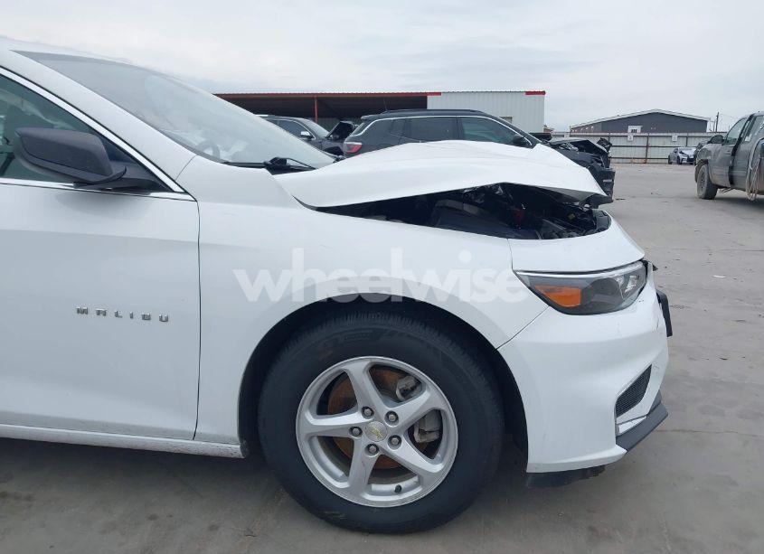 Photo 19 of 2018 Chevrolet Malibu 1LS (VIN 1G1ZB5ST4JF150464)