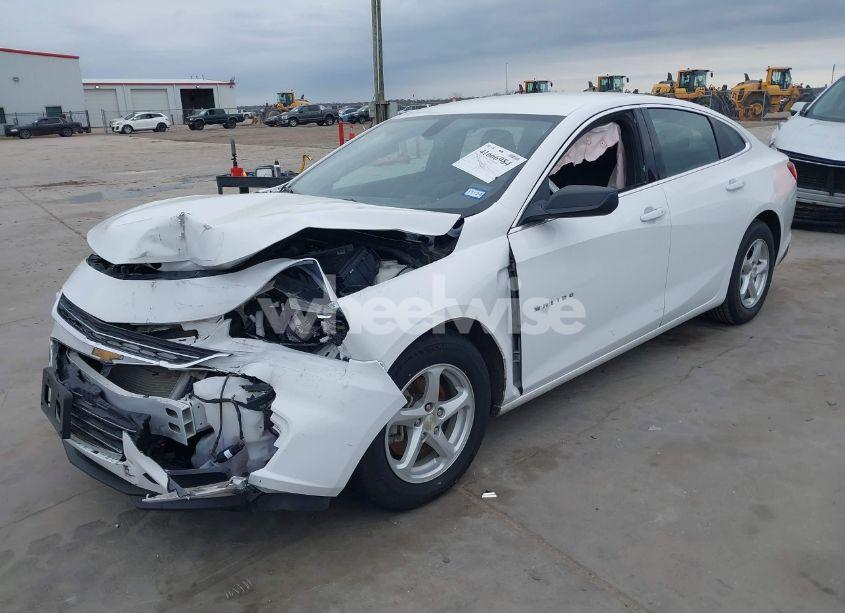 Photo 2 of 2018 Chevrolet Malibu 1LS (VIN 1G1ZB5ST4JF150464)