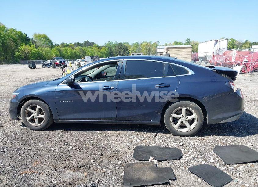 Photo 14 of 2018 Chevrolet Malibu 1LS (VIN 1G1ZB5ST4JF166227)